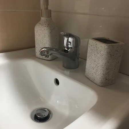 George's Apartment *