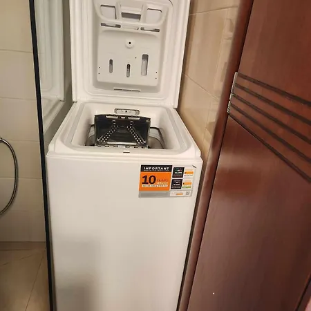 George's * ヴォロス